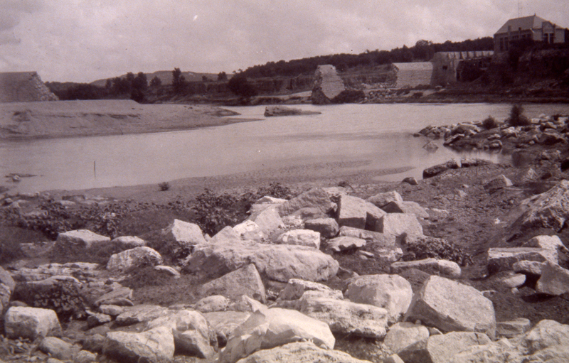 Flooding over Austin Dam, 1900